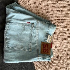 levi 501 skinny jeans 33/30 never worn brand new with tags